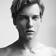 6686体育app签约作者Gary