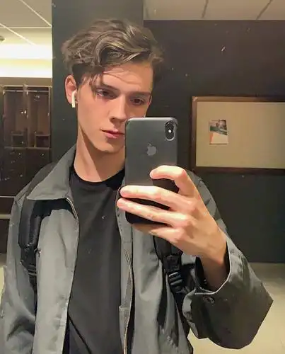 6686体育app铁牌作者老街旧巷