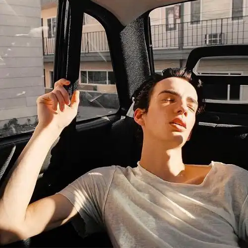 6686体育app铜牌作者Grace