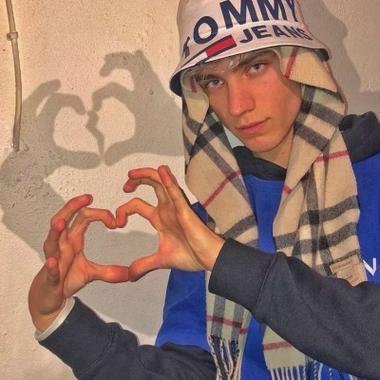 6686体育app初级作者Quincy