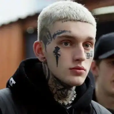 6686体育app铁牌作者Stanley