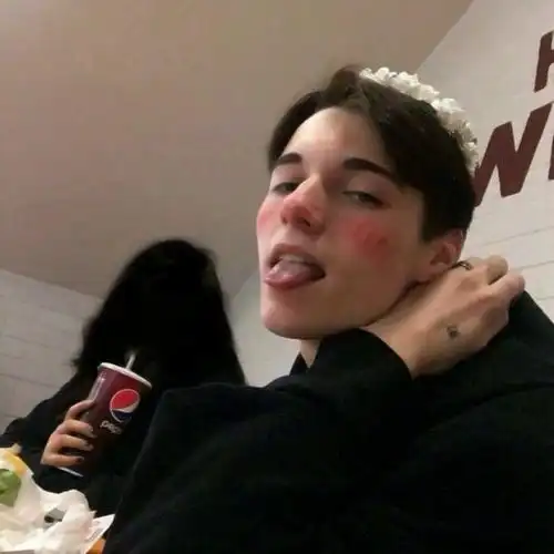 6686体育app合作伙伴John