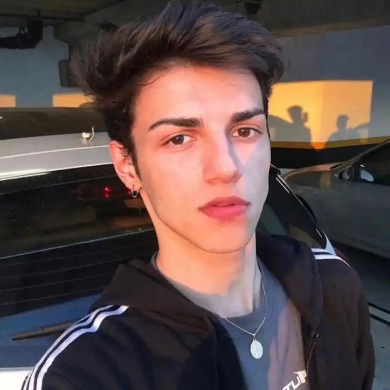 6686体育app签约作者Naomi