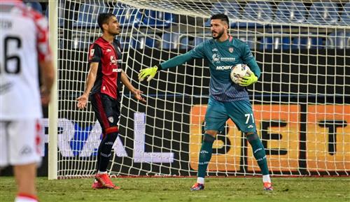 卡利亚里 vs 克雷莫内斯