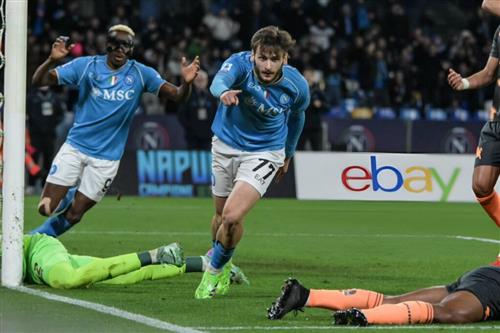 那不勒斯 vs 都灵